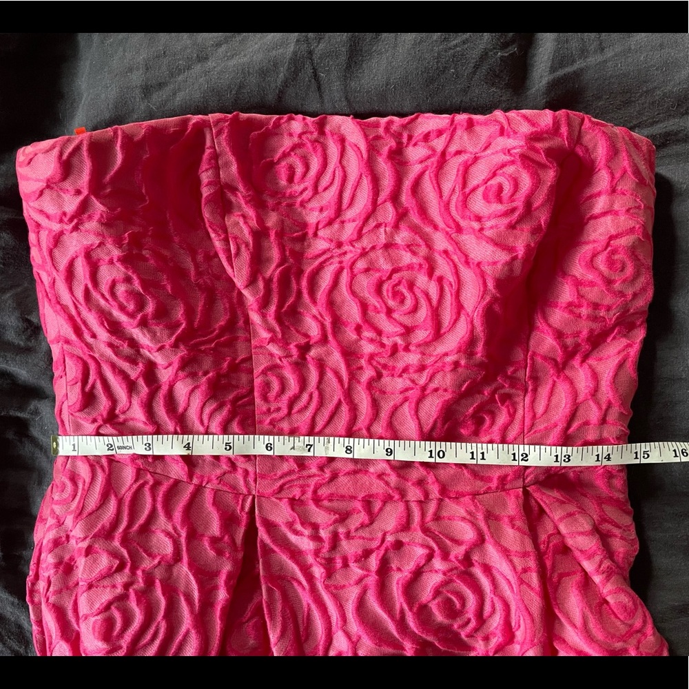 Monique Lhuillier Pink “Give Me a Smooch” Gown - Picture 15 of 15